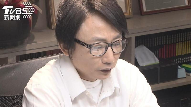 藝人秦偉遭控性侵女編劇、粉絲以及造型師,涉嫌3起案件遭判處有期徒刑7年8個月定讞。(圖/TVBS)