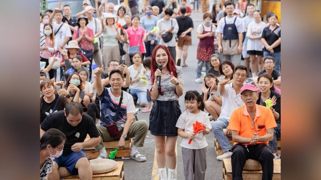 表演卡司陣容深厚,邀請尿布樂團、貳行程樂團、梁舒涵、吳申梅等歌手輪番演唱。(圖/高雄市政府觀光局提供)