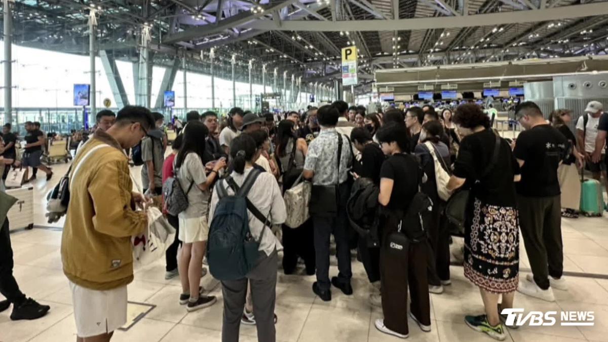 泰航大亂旅客「苦等48小時」求助無門 執行長遭停職調查