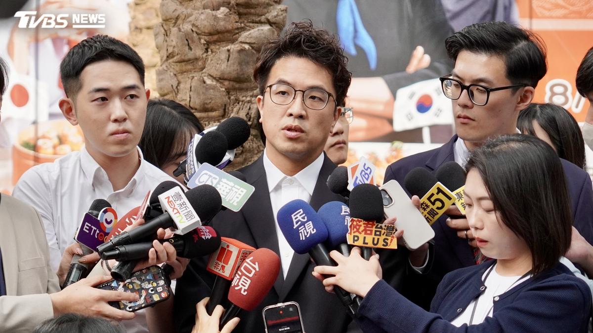 昔曝被中國跟監卻遭藍酸「被害妄想」 沈伯洋:我很傷心