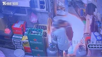 台東名店「南北餃子館」更換瓦斯突氣爆! 3員工受傷送醫