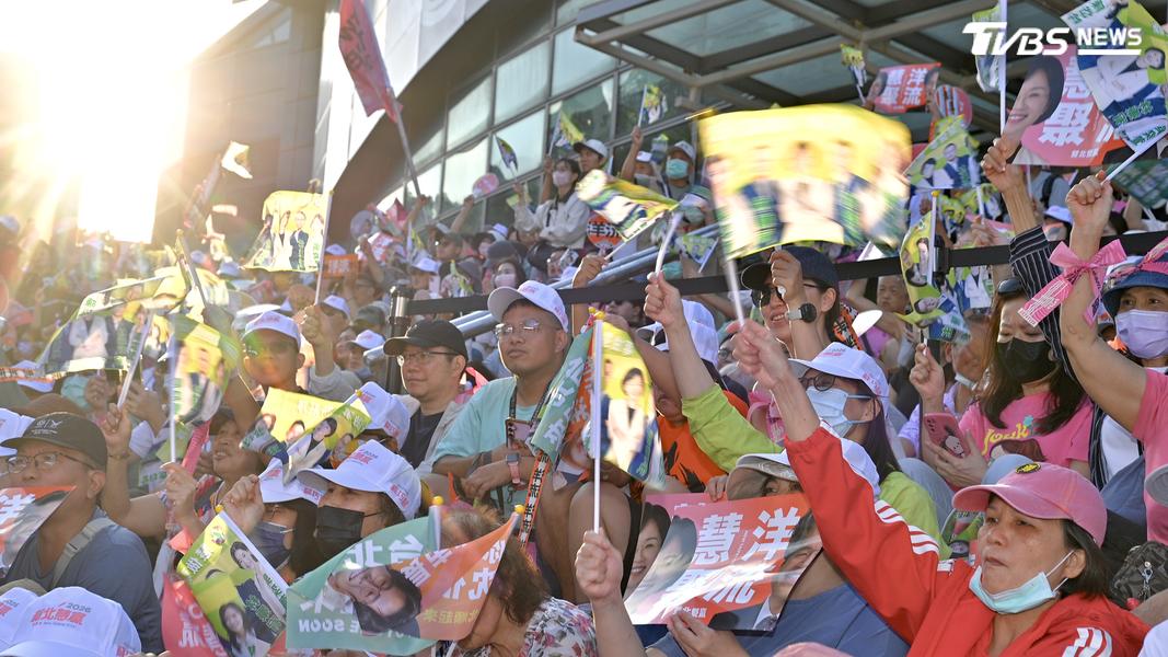 支持者熱情喊聲。(圖/胡瑞麒攝)