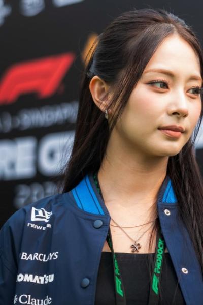 周子瑜挨酸「粗腿五五身」!攝影師口出狂言 秒被出征刷負評