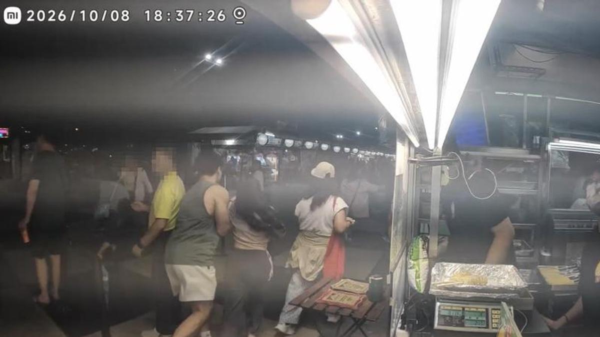 快訊/東大門夜市驚魂!男持刀隨機追砍遊客 涉殺人未遂羈押