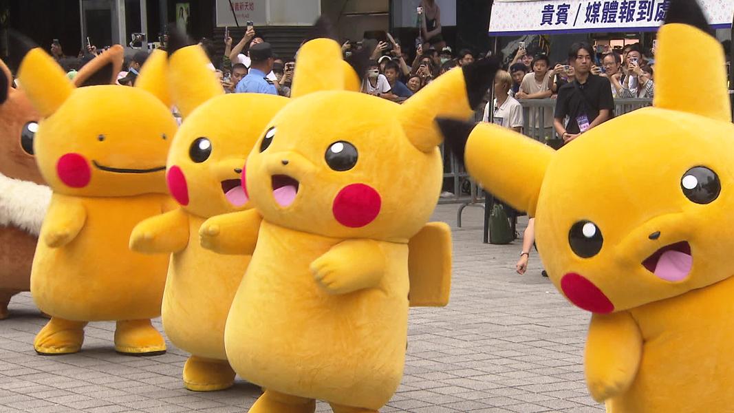 寶可夢遊行有整群皮卡丘。(圖/羅士朋攝)