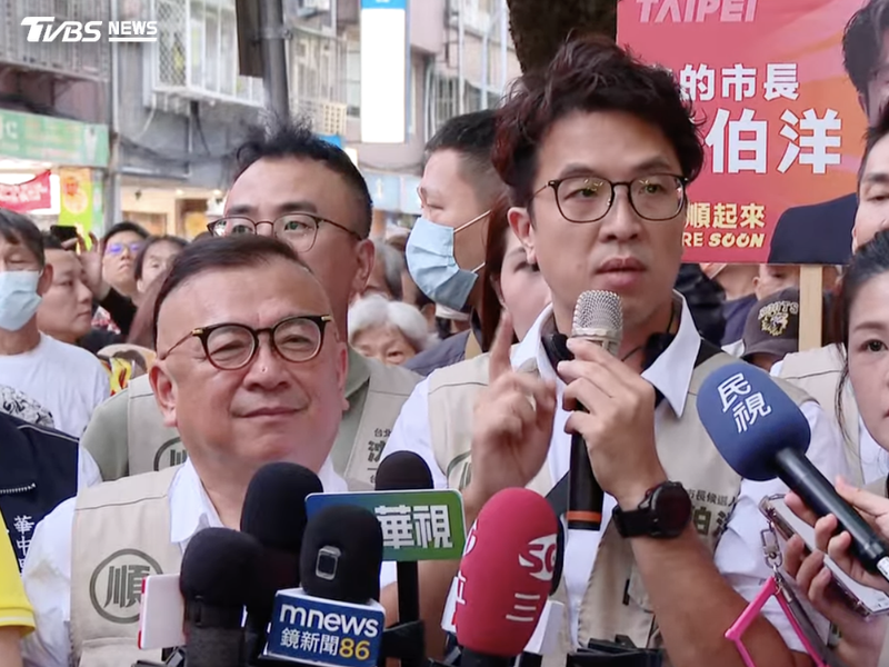 對於台北市長蔣萬安不斷攻擊11年前的文章,民進黨台北市長參選人沈伯洋動怒開嗆其造謠。(圖/共訊畫面)
