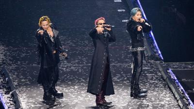 BIGBANG開唱第二天!太陽台上「點名周杰倫」中文喊:謝謝大哥