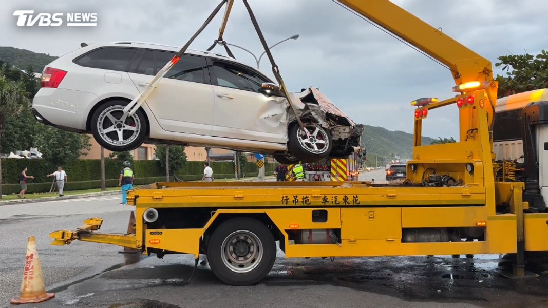 花蓮-台11縣-車禍-遊覽車-回堵-鹽寮-交通事故
