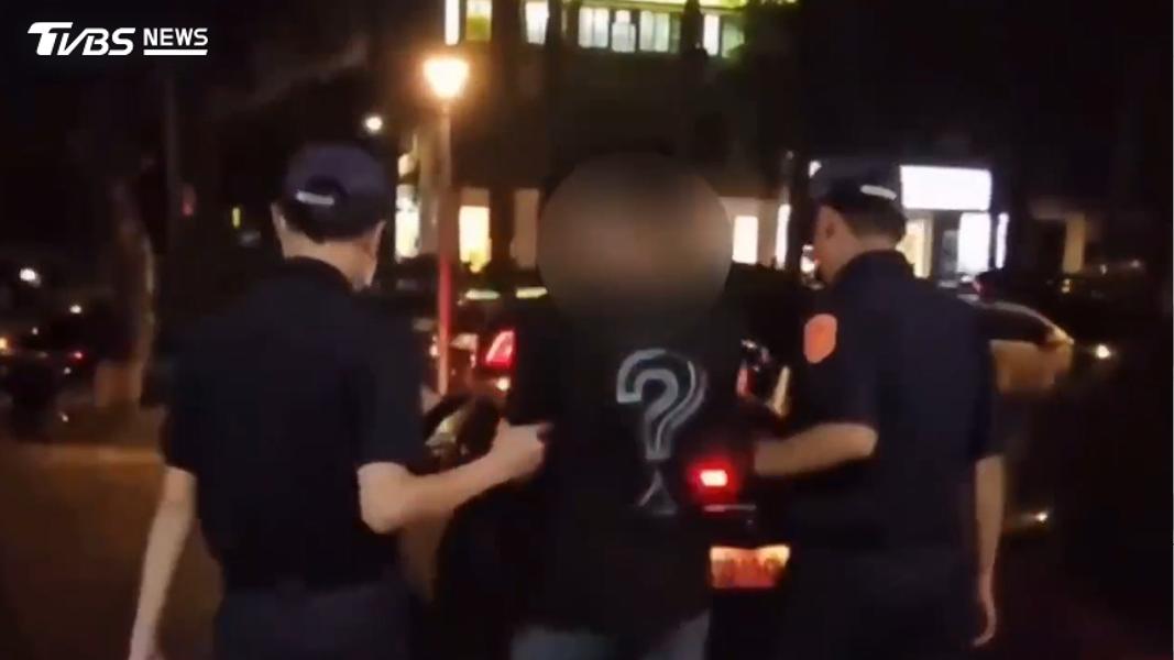 警方訊後將3名詐團成員移送北檢。(圖/TVBS)