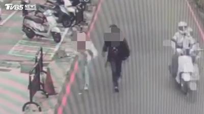 毒品分裝場遭攻堅!男女「跳窗狂奔」駕車逃 警攔截險遭撞