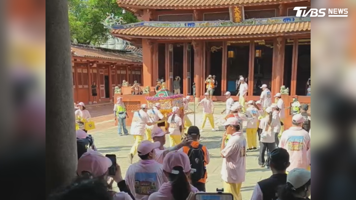 山邊媽祖闖孔廟!360年首例挨轟