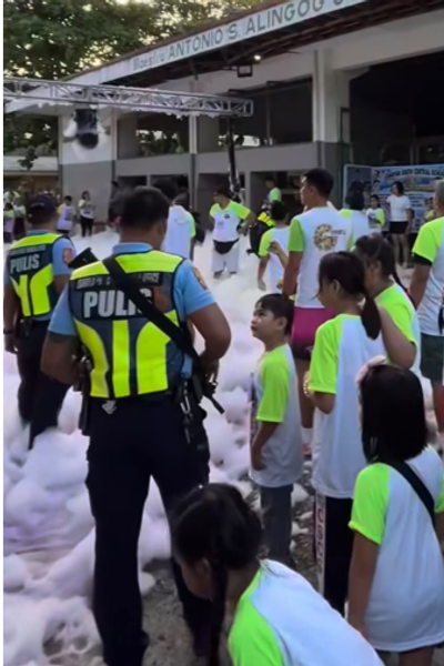 泡泡派對變觸電地獄!菲小學路跑現場響電流聲 釀2童身亡