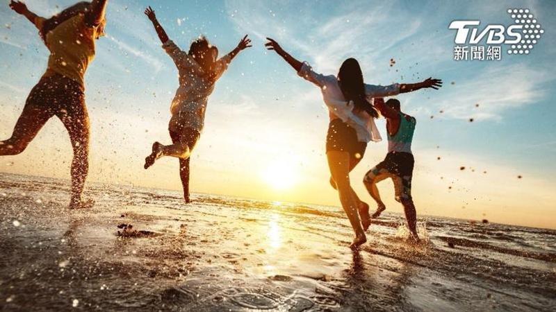 廖美然分享「立冬轉運法」搶先迎接明年財氣。(示意圖/shutterstock達志影像)