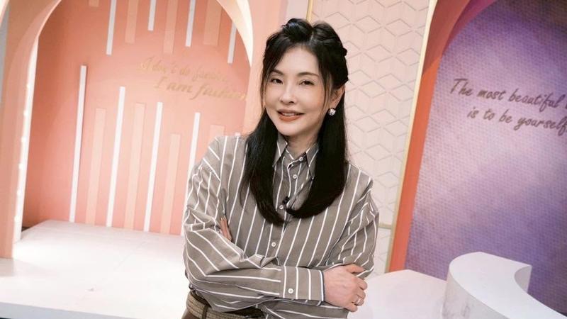 何如芸透露媽媽在馬偕醫院辭世。(圖/翻攝自臉書)