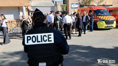 分手女友太抑鬱!14歲少年持獵槍掃射法校園 校長、2師中彈