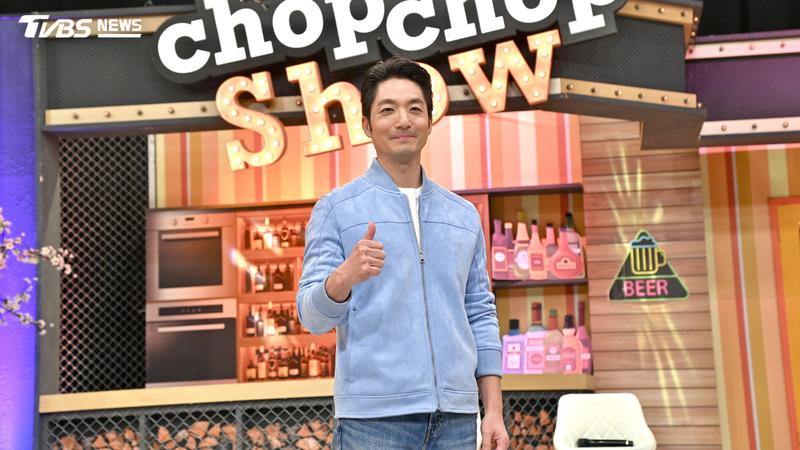 台北市長蔣萬安登上TVBS《11點熱吵店》。(圖/胡瑞麒攝)