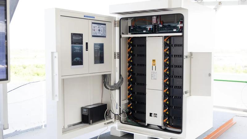 Cold Electric 電池儲能系統,設於台南北門區公所。(圖/長庚國際能源提供)