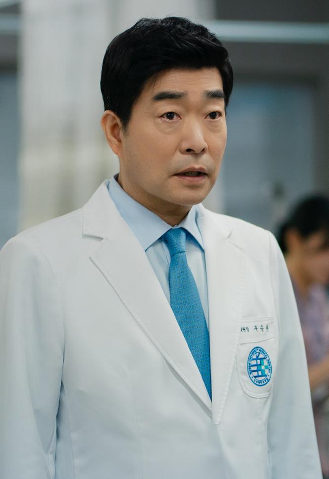 Doctor X-Doctor X金智媛-Doctor X線上看-Doctor X更新時間-Doctor X演員-Doctor X角色介紹-Doctor X Netflix-孫賢周