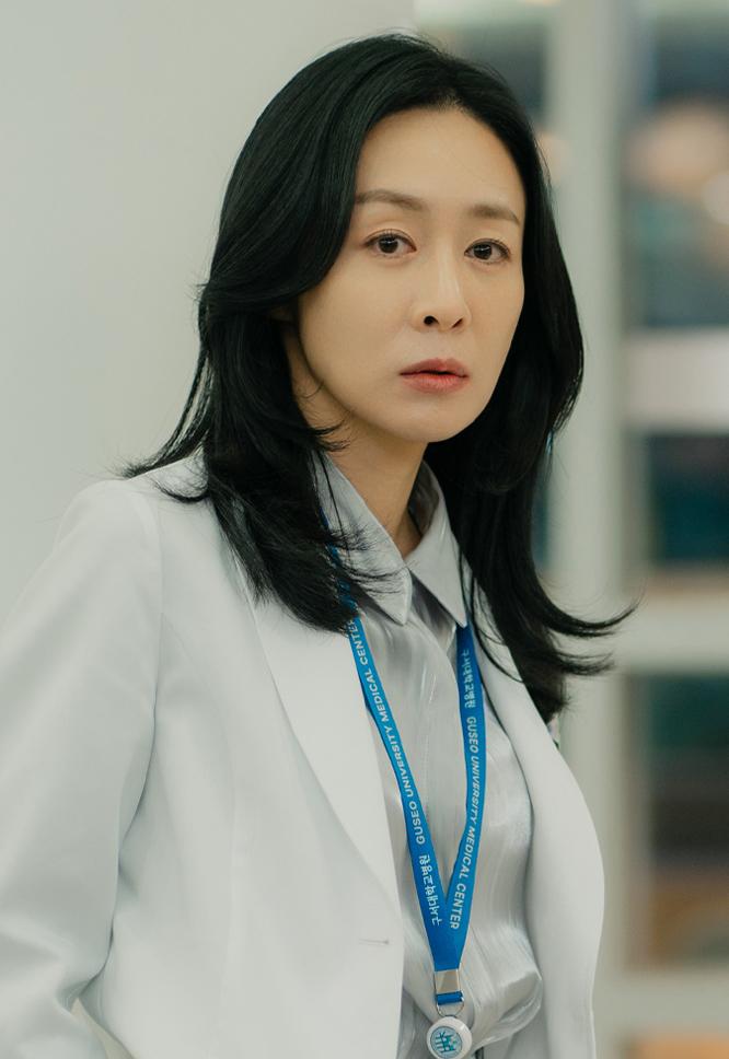 Doctor X-Doctor X金智媛-Doctor X線上看-Doctor X更新時間-Doctor X演員-Doctor X角色介紹-Doctor X Netflix-李珍熙