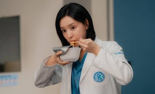Doctor X-Doctor X金智媛-Doctor X線上看-Doctor X更新時間-Doctor X演員-Doctor X角色介紹-Doctor X Netflix