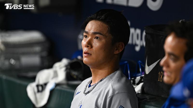 山本由伸僅投2.2局就失掉3分,未能幫助道奇扳回劣勢。(圖/達志影像美聯社)