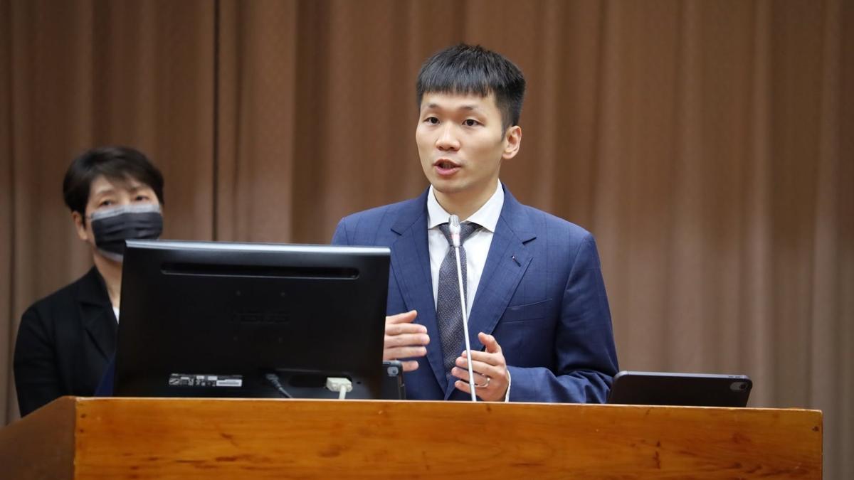 賈永婕被賴惠員要求穿「純僕點」!李洋緩頰:每個人審美不同