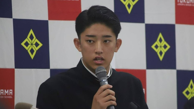 橫濱高中最速157公里強投織田翔希,於15日正式宣佈放棄參加日本職棒選秀。(圖/翻攝自高校野球)