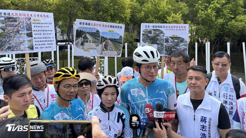 台灣採購投資阿拉斯加天然氣一事,黃國昌怒斥黑箱。(圖/民眾提供)