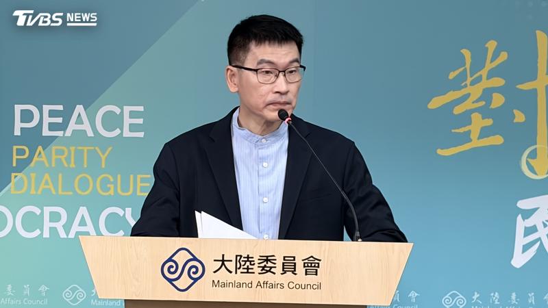 陸委會副主委梁文傑今日出席例行記者會。(圖/傅乙珮攝)