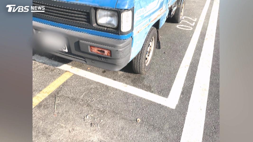 停收費格也被開單?車主怒PO文討拍 警認「角度不佳」撤罰(圖/TVBS)