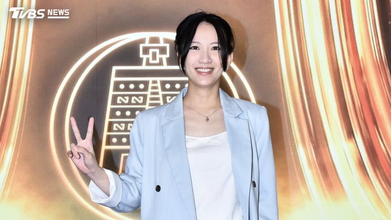 范宸菲覺得寶寶帶來好運。(圖/張哲鳴攝)