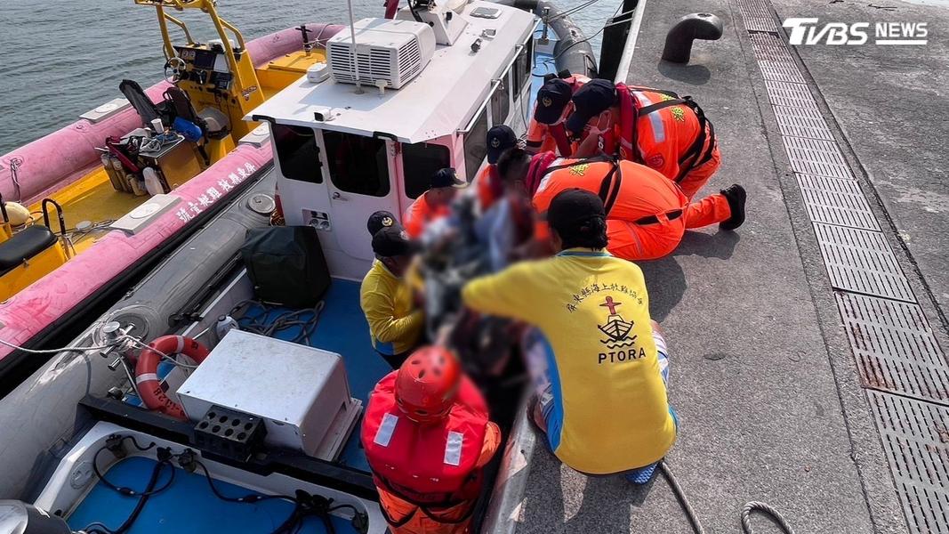 東港釣客徹夜未歸手機沒接,海巡2hrs尋獲遺體。(圖/TVBS)