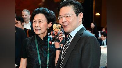 才遭傳死訊!李嘉誠「最新近照」曝光 燦笑同框黃循財、周凱旋