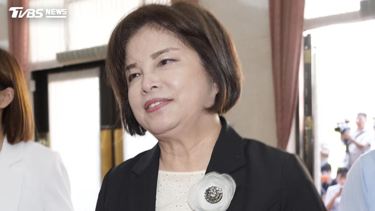 「好大的官威!」陶晶瑩怒轟賴惠員:妳的嘴臉更不尊重