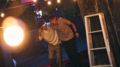 玖壹壹洋蔥失戀痛哭借酒澆愁!好兄弟突告白「我愛你」 浪漫場景曝光