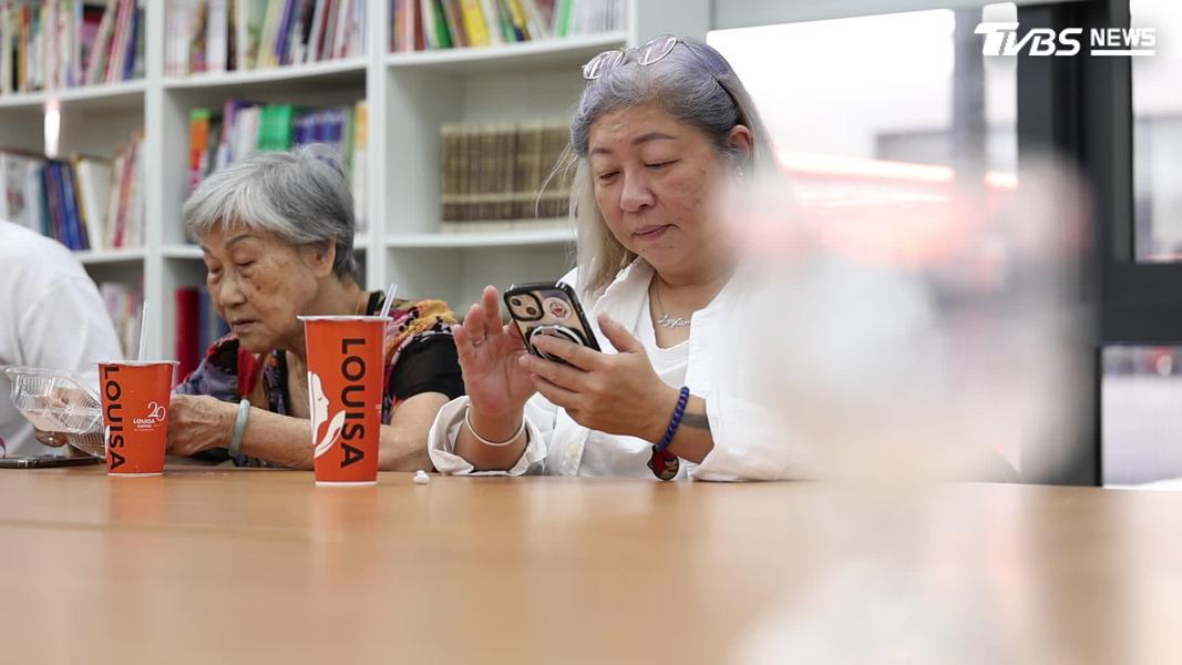 超高齡社會來臨!「共生宅」讓長者在家安老 醫療團隊當後盾