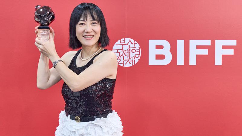 李芸嬋以《有用的人》在釜山影展主競賽中獲得最佳導演獎。(圖/高二電影提供)