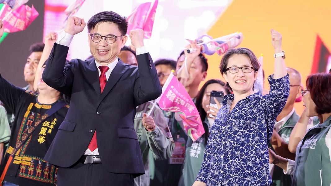 蕭美琴現身力挺賴瑞隆。(圖/賴瑞隆競總提供)