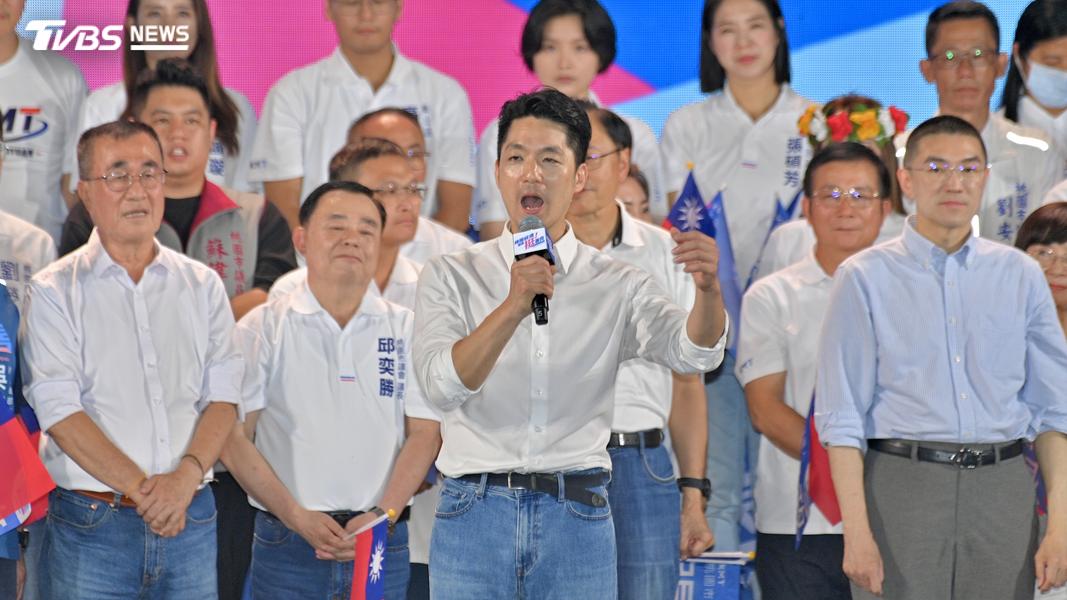 台北市長候選人蔣萬安表示,人民的眼睛是雪亮的。(圖/胡瑞麒攝)