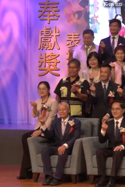 影音/一生行醫為病患!第36屆醫療奉獻獎隆重登場 花蓮慈濟院長林欣榮獲特殊貢獻獎