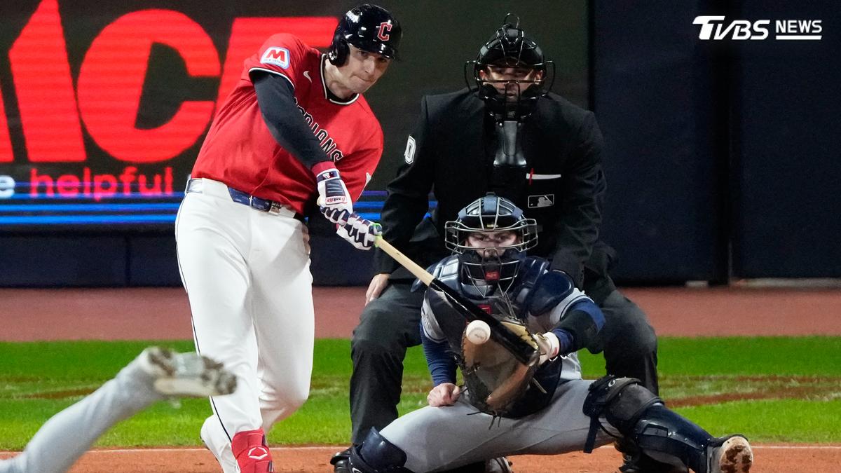 MLB/光芒兩出局反攻!阿蘭達敲安追平 美聯冠軍賽G4暫1:1守護者