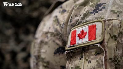 加拿大軍事基地爆大火!火舌越過圍籬狂燒 國防部證實多人死傷