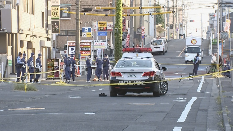 日本東京福生市今(18)日爆發一起街頭刺殺案!(圖/翻攝自TBS News)