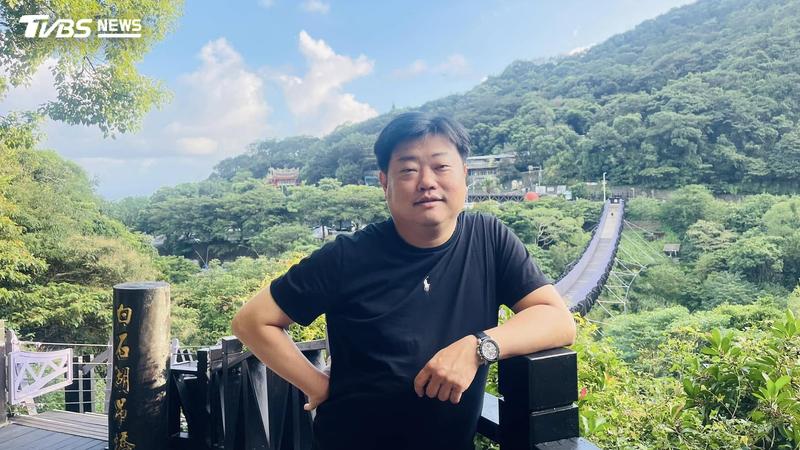 指揮家大呂老師白血病病逝。(圖/翻攝呂彥慶臉書)
