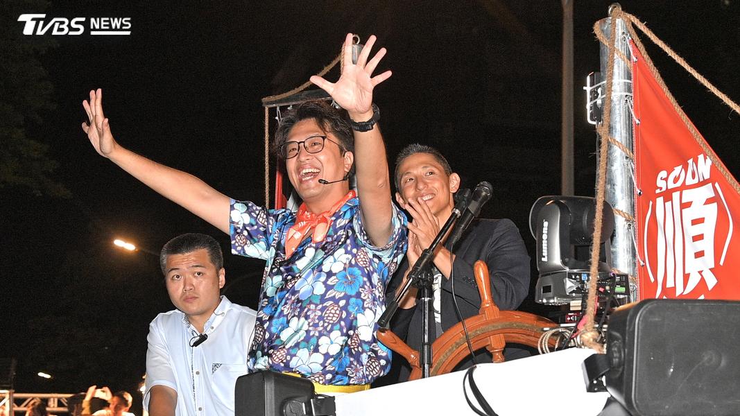 民進黨台北市長參選人沈伯洋今天進行第2場車掃活動。(圖/胡瑞麒攝)