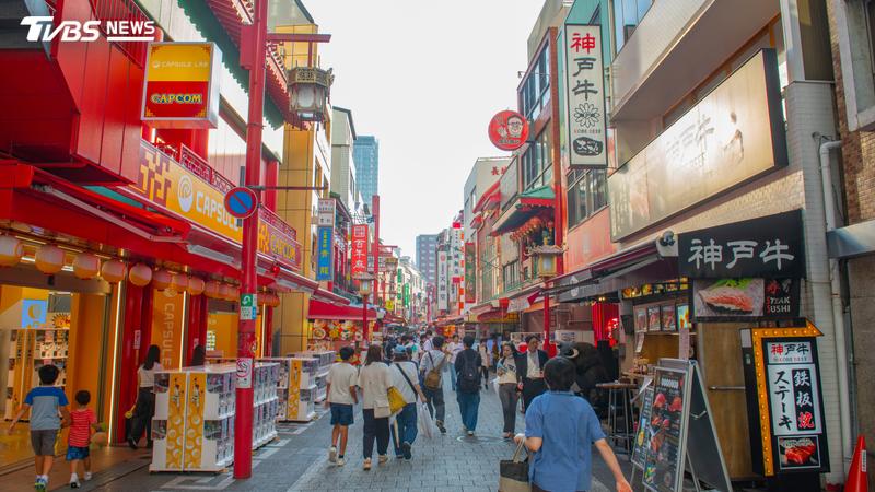 不少網友指出,神戶的機票與住宿費用親民,從機場前往市區也相當方便。(圖/Shutterstock達志影像)