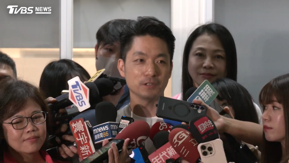 連勝文稱沈伯洋身邊有人吸大麻?蔣萬安:他政見確實ㄎㄧㄤ
