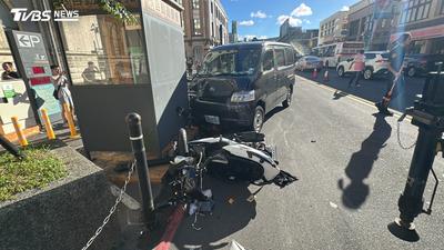 快訊/基隆死亡車禍!女騎士失控逆向撞廂型車 受困車底送醫不治