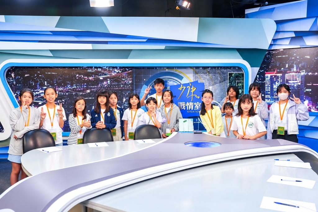 ▲TVBS小小配音員營，孩子們直擊電視台幕後。（圖／TVBS）
