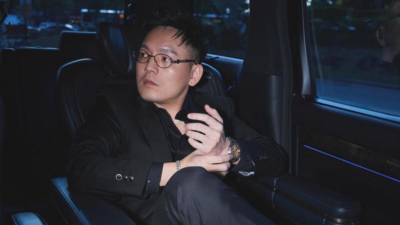 Tesla Roadster震撼全世界,玖壹壹春風也不例外,喊:「想買!」(圖/翻攝自IG@911_eo)